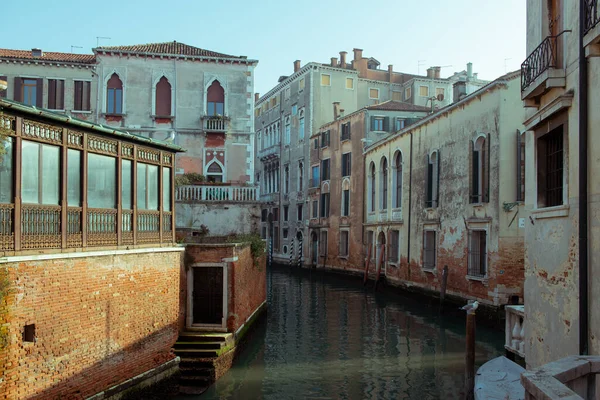 Canal Con Barcos Venecia Italia Hermosa Ciudad Italiana Romántica — Foto de Stock
