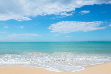 Akdeniz 'in güzel plajının panoramik manzarası, Palma de Mallorca, İspanya. İnanılmaz doğası olan Balear Adası