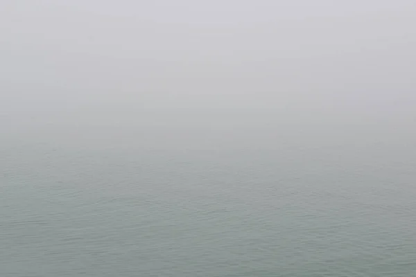 Mar Mediterrâneo Nevoeiro Tempo Nebuloso Perto Ilha Italiana Burano Província — Fotografia de Stock
