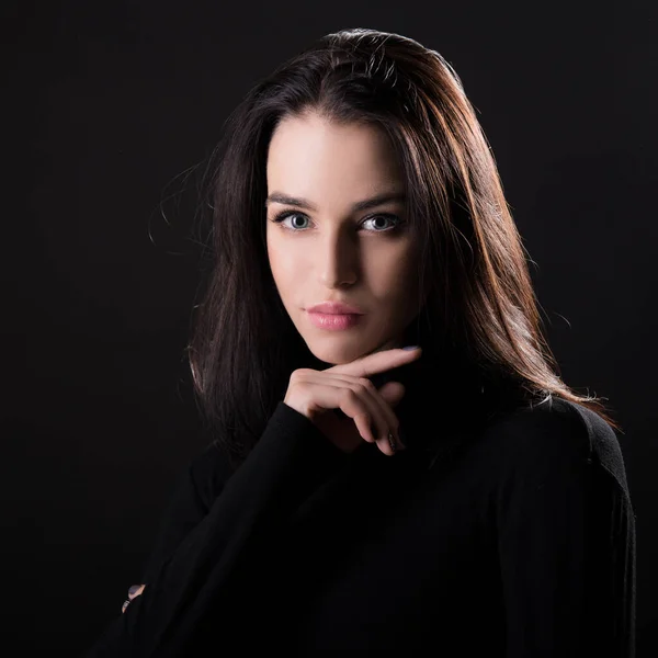 Beautiful Girl Dark Hair Posing Black Background Young Pretty Woman — Stock Photo, Image
