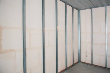 Ses geçirmez oda için alçıpan profili. İnşaat işleri, tamirat. Yenileme