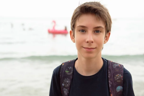 Niño Guapo Playa Alicante Hermoso Adolescente Tranquilo Sonriente Costa Mediterránea — Foto de Stock