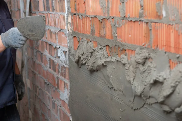 Man Plastering Wall Worker Makes Renovation Construction Work Repair — Stock Photo, Image