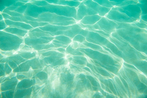 Onder Water Zonneschijn Onderaan Stoel Golven Onder Water Zonnestralen Die — Stockfoto