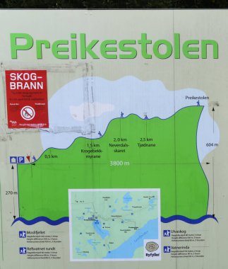 Preikestolen Cliff Hiking Trail