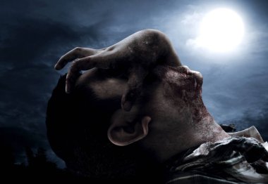 Asya adam hayalet tarafından ele geçirilmiş