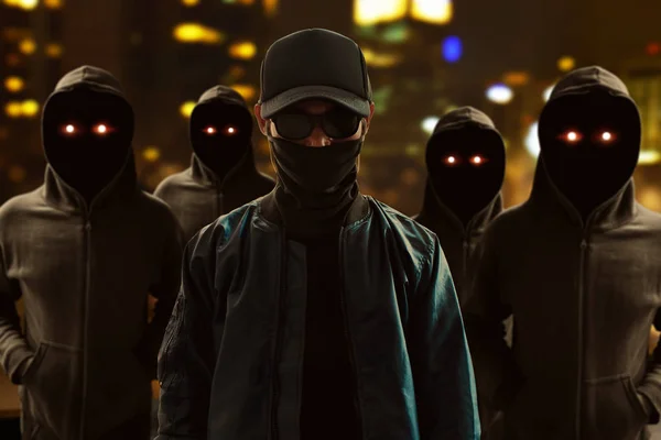 Sokakta hacker grubu
