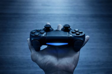 Video oyun denetleyicisi kablosuz