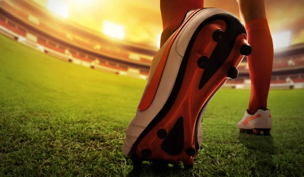 Buty Piłkarskie Gracza Boisku — Zdjęcie stockowe