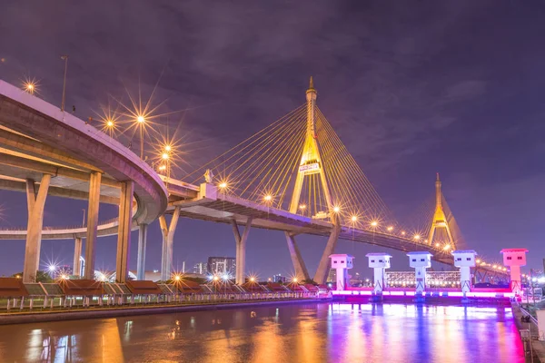 Puente de Bhumibol por la noche —  Fotos de Stock