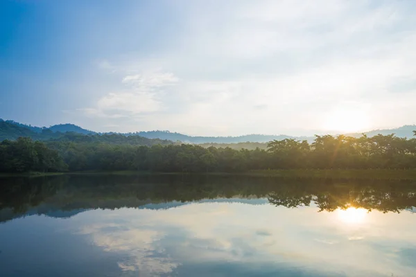 Mountains and reservoirs — Stock Photo, Image