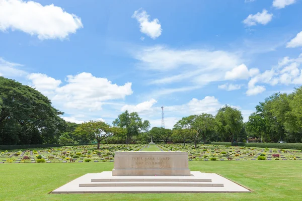 İkinci Dünya Savaşı savaş Mezarlığı — Stok fotoğraf