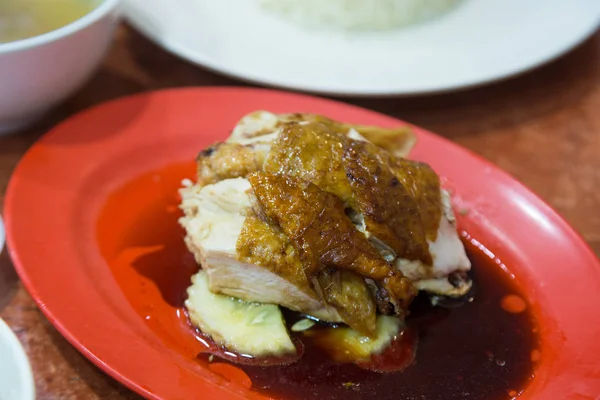 Pollos asados y arroz —  Fotos de Stock