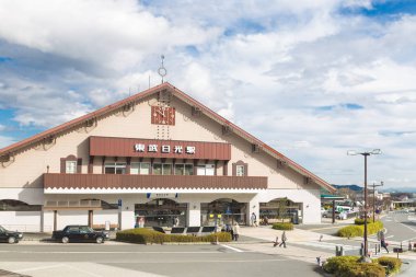 Tokyo, Japonya-Kasım 15, Tochigi Pref 2016:Nikko tren istasyonunda