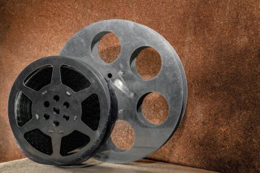 Bir film ile iki bobinler