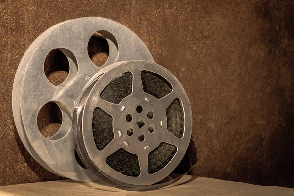 Bir film ile iki bobinler