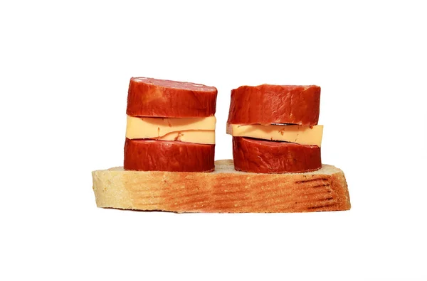 Emparedado con salchicha y queso — Foto de Stock