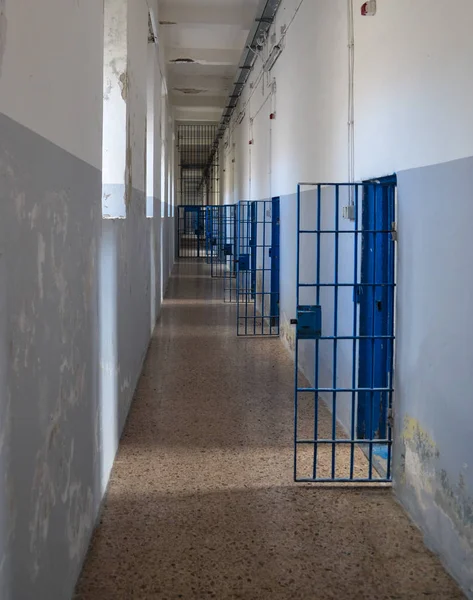 Asinara hapishane arka plan