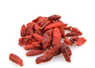 Gu üzümleri beyaz arkaplanda izole.