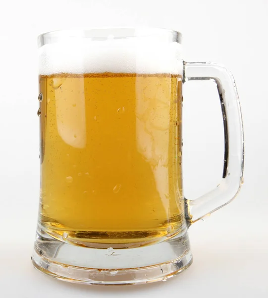 Vaso de cerveza ligera - imagen en color —  Fotos de Stock