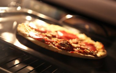 Sıcak fırın Pizza - renkli görüntü