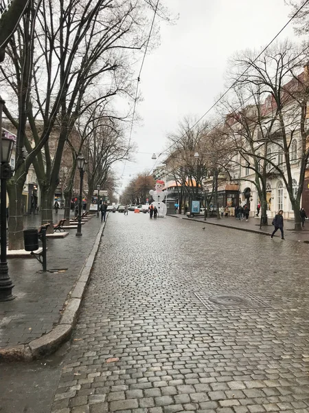 Odessa Ukraine December 2017 People Visit Deribasovskaya Street Deribasovskaya Central — Stock Photo, Image