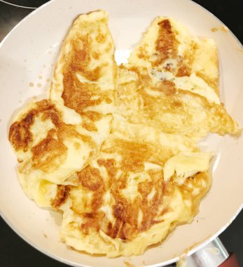 Sağlıklı pişmiş yumurta - renkli görüntü