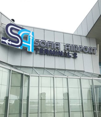 Sofia, Bulgaristan - 25 Mart 2018: Dış Sofya Havaalanı. 