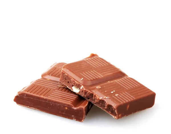 Kawałki czekolady makro na białym tle — Zdjęcie stockowe