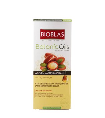 Pomorie, Bulgaristan - 03 Aralık 2019: Bioblas Sarımsak Şampuanı - 360 ml, Organik Yağ ile Saç dökülmesi önleyici Şampuan.