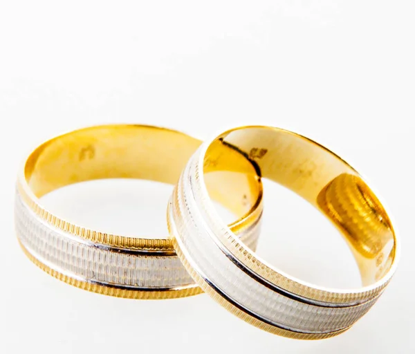 Close Gold Wedding Rings White Background — Stock Photo, Image