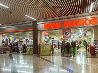 Edirne, Türkiye - 22 Şubat 2020: Edirne 'deki Erasta Alışveriş Merkezi.