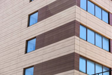 Yeni Kentsel Çevrede Modern Konut Binası