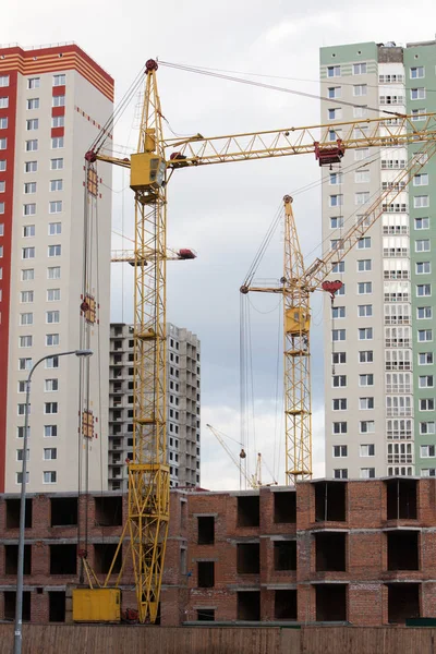 Building tower cranes — Stock Photo, Image