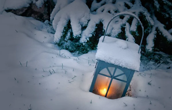 Lámpara Con Vela Nieve — Foto de Stock