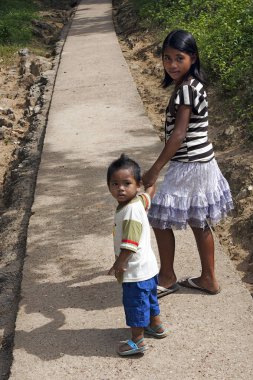Popototan Island, Busuanga, Filipinler - Ocak 20,2012 - çocuk 