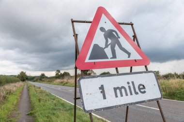 İngiltere'de otoyol Hizmetleri yol işareti