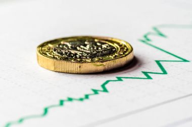 Yeni İngiliz bir İngiliz Lirası Gümüş sikke grafik oranı