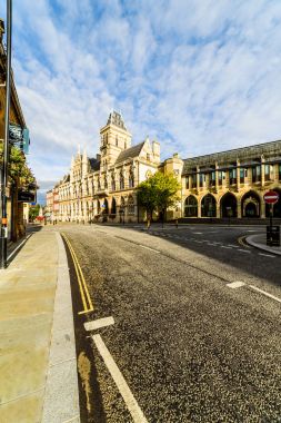 Gotik mimarisinin Northampton Guildhall binanın, İngiltere.