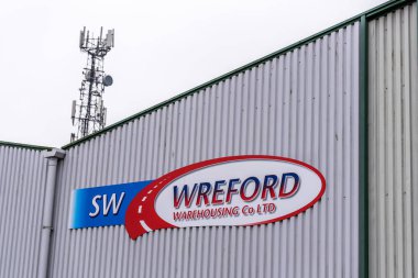 Northampton İngiltere 11 Ocak 2018: Wreford depolama depo duvar logo tabelada