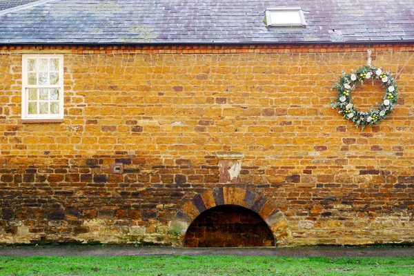 英格兰旧石墙建筑质感 — 图库照片