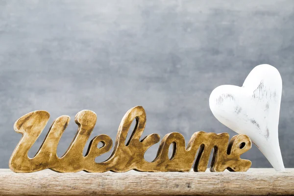 Para casa. Mensagem de casa com letras de madeira . — Fotografia de Stock