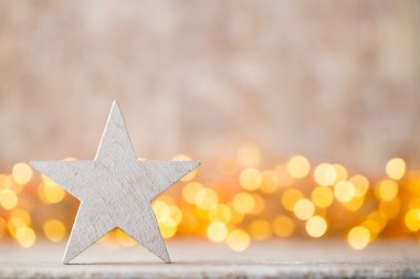 Soyut arkaplanda Noel süslemesi.