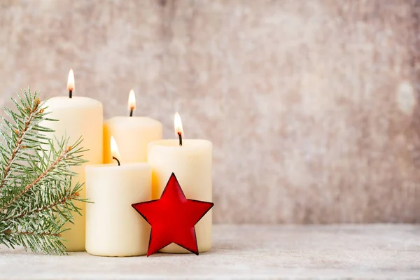 Christmas candles and lights. Christmas background. — Stock Photo, Image