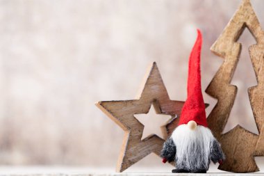 Noel tebrik kartı. GNOME Festival arka plan. Yeni yıl symb
