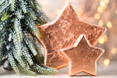 Noel bronz dekorasyon. Tatil Dekorasyon üzerinde bokeh bronz