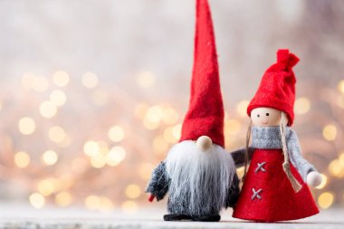 Noel tebrik kartı. GNOME Festival arka plan. Yeni yıl symb