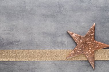 Noel yıldız. Noel desen. Arka plan gri renk üzerinde