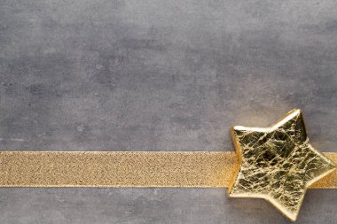 Noel yıldız. Noel desen. Arka plan gri renk üzerinde