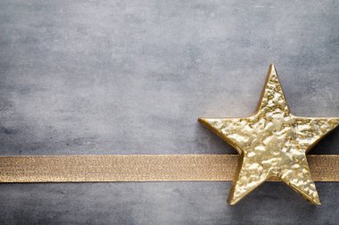 Noel yıldız. Noel desen. Arka plan gri renk üzerinde